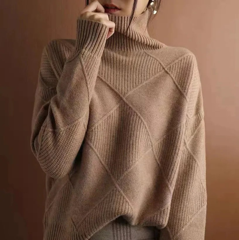DENISE | Warm Sweater
