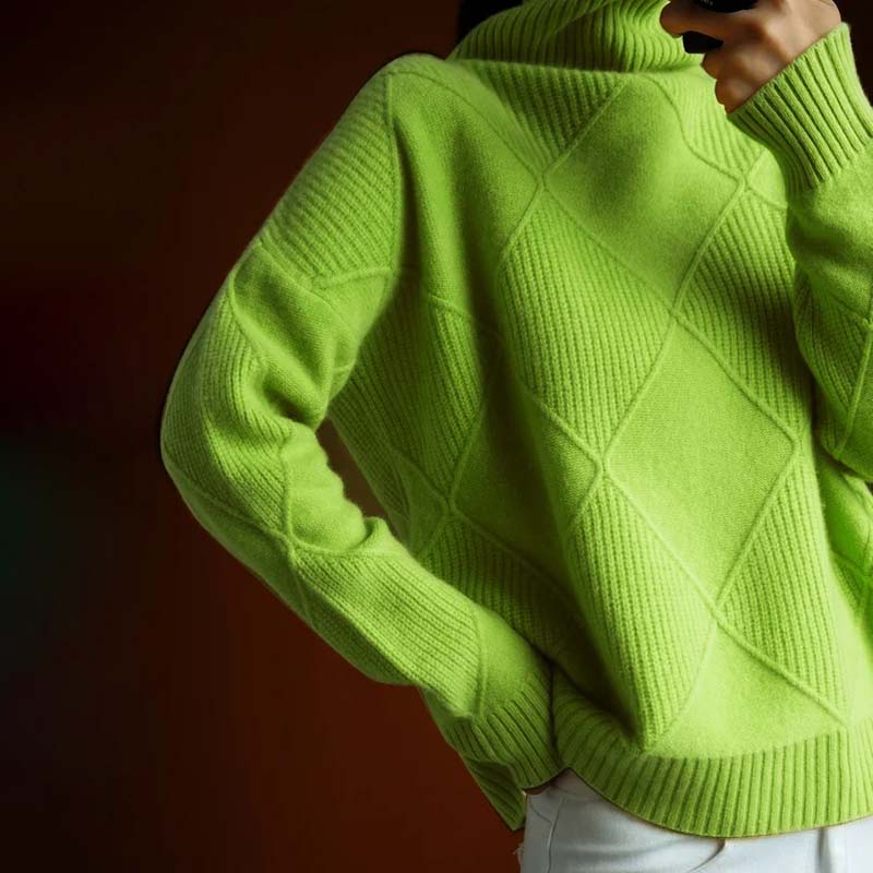 DENISE | Warm Sweater