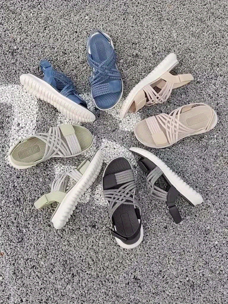 BERLY | Sandals with Woven Strap and Adjustable Fastening