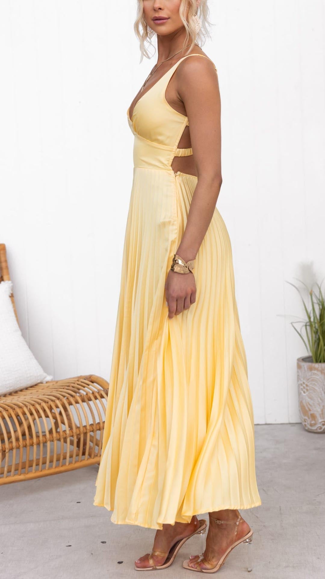 ABELLA | Pleated Maxi Dress