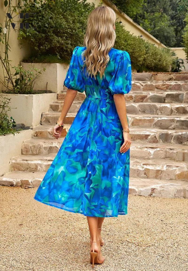 ARANTXA | Timeless Midi Dress