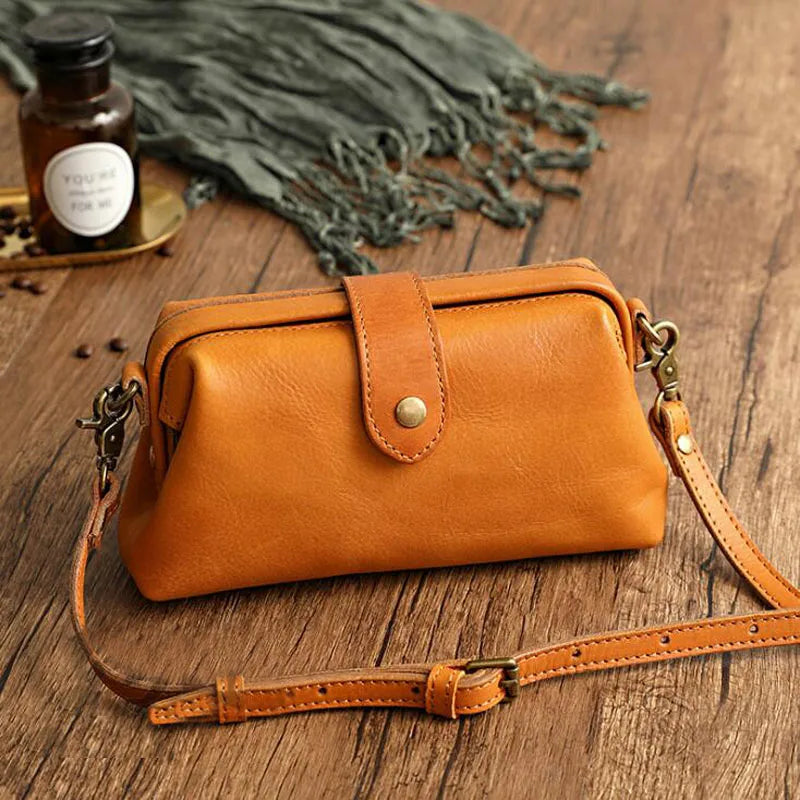 IVY | Mini Leather Shoulder Bag