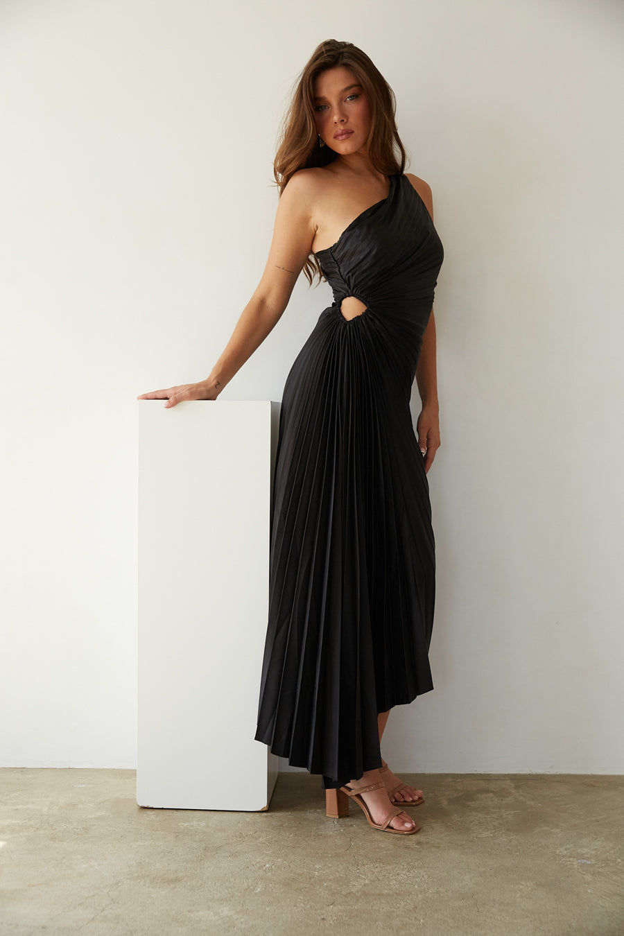 SYLVIANA | One-Shoulder Pleated Midi Dress