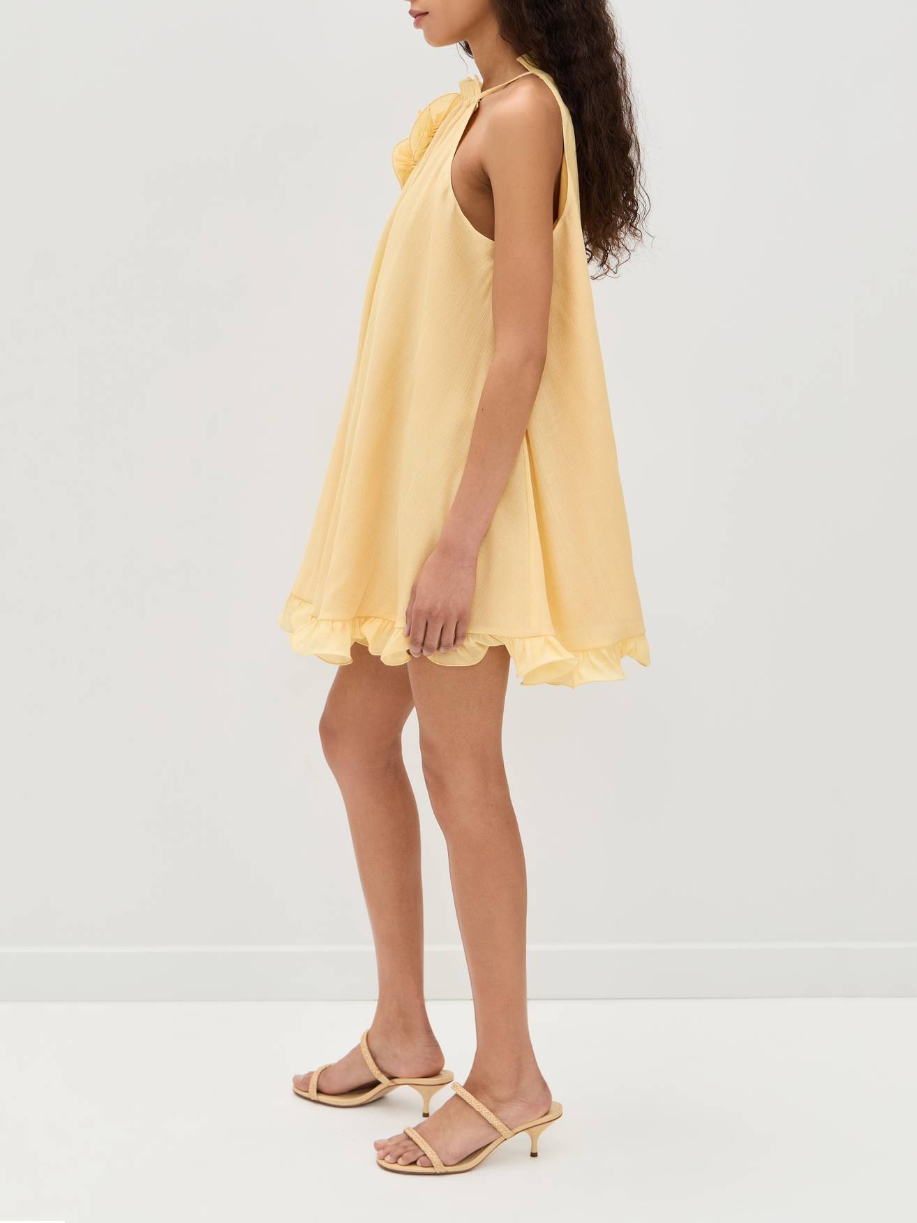 EMAILA | Floral Dress in Holiday Style
