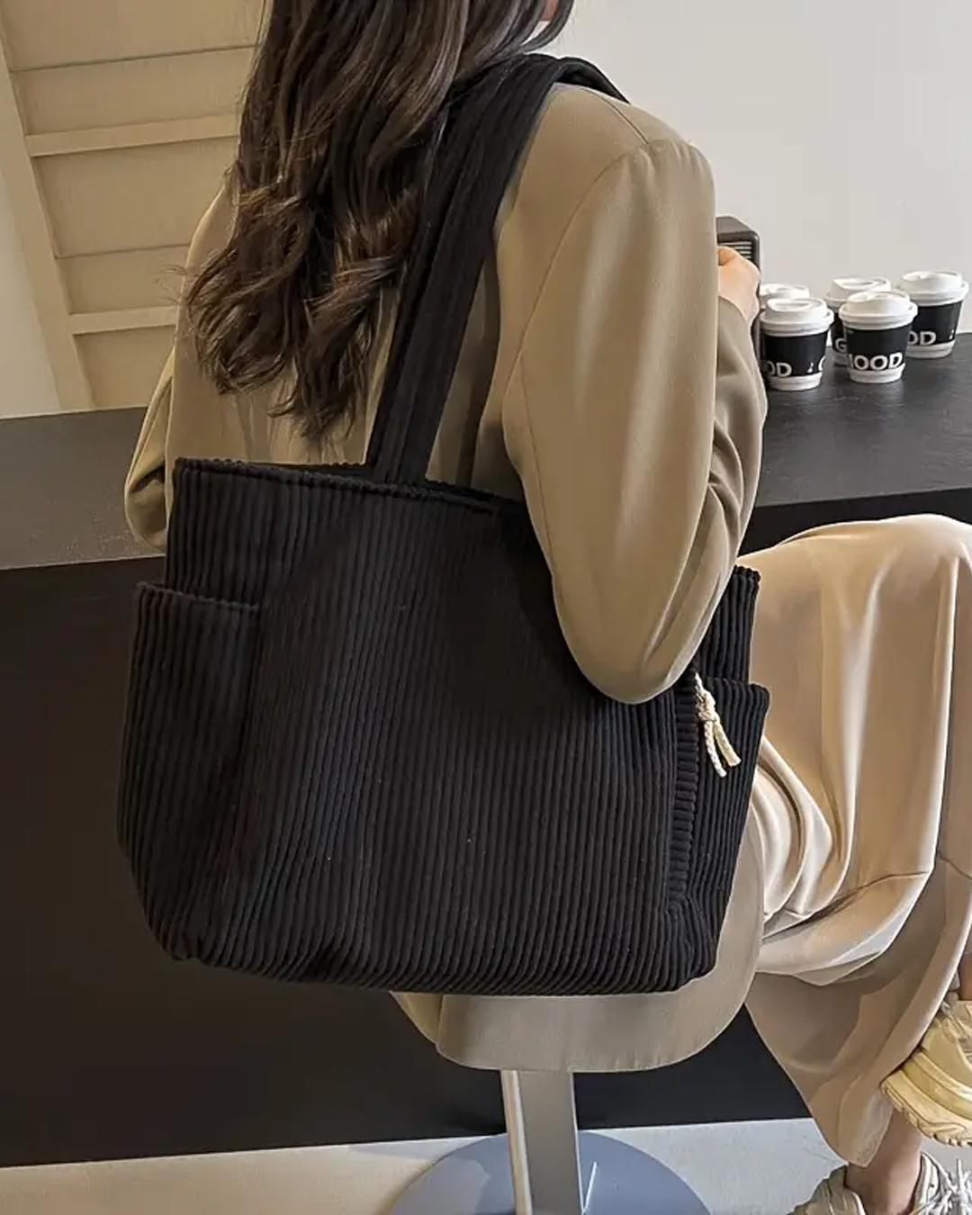 LUNA | Ribbed Bag with Two Side Pockets
