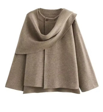 EVELINA | Elegant Seasonal Poncho