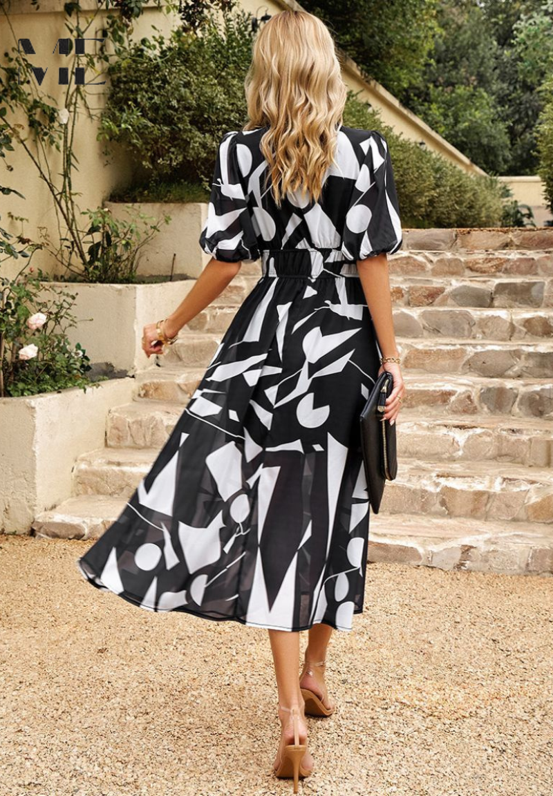 ARANTXA | Timeless Midi Dress