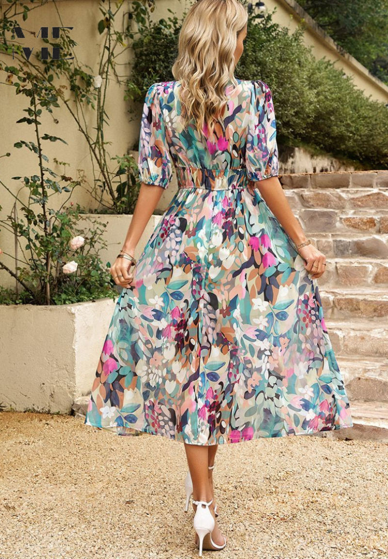 ARANTXA | Timeless Midi Dress