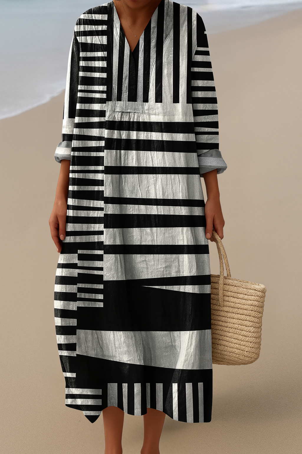 SOFIE | Monochrome Maxi Dress – Bold Contrast, Simple Elegance