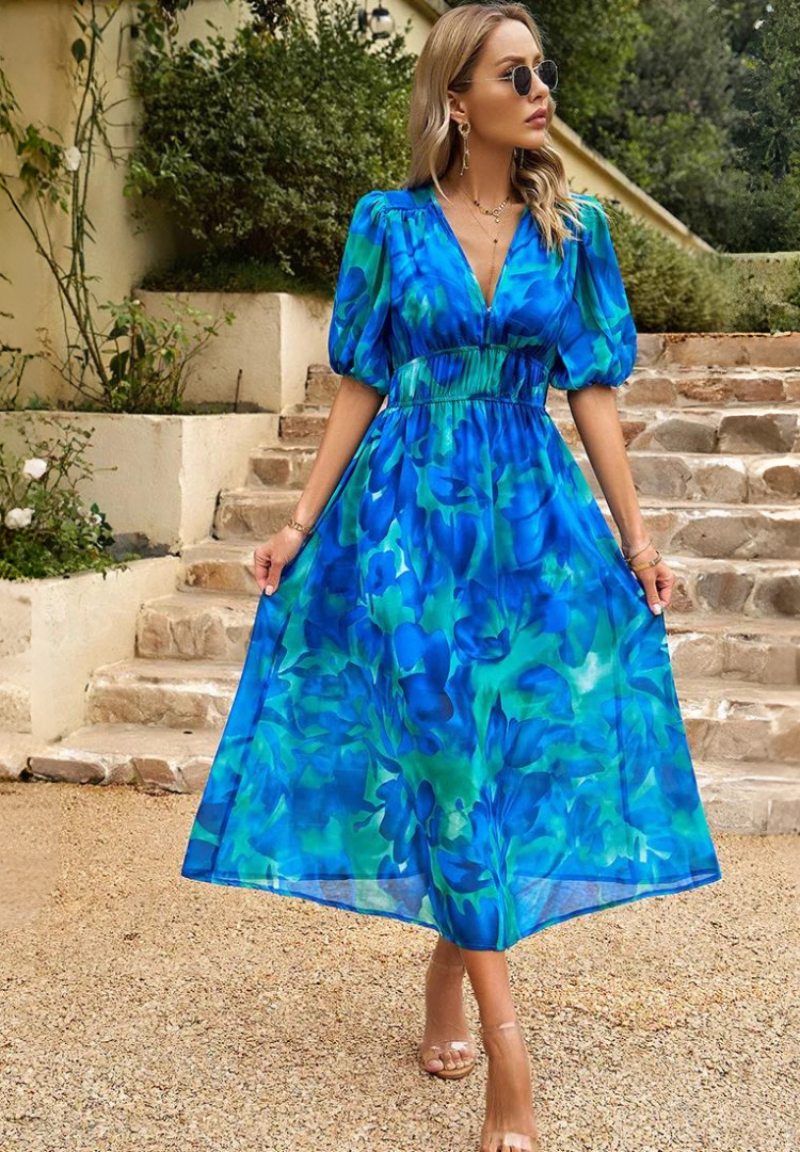 ARANTXA | Timeless Midi Dress