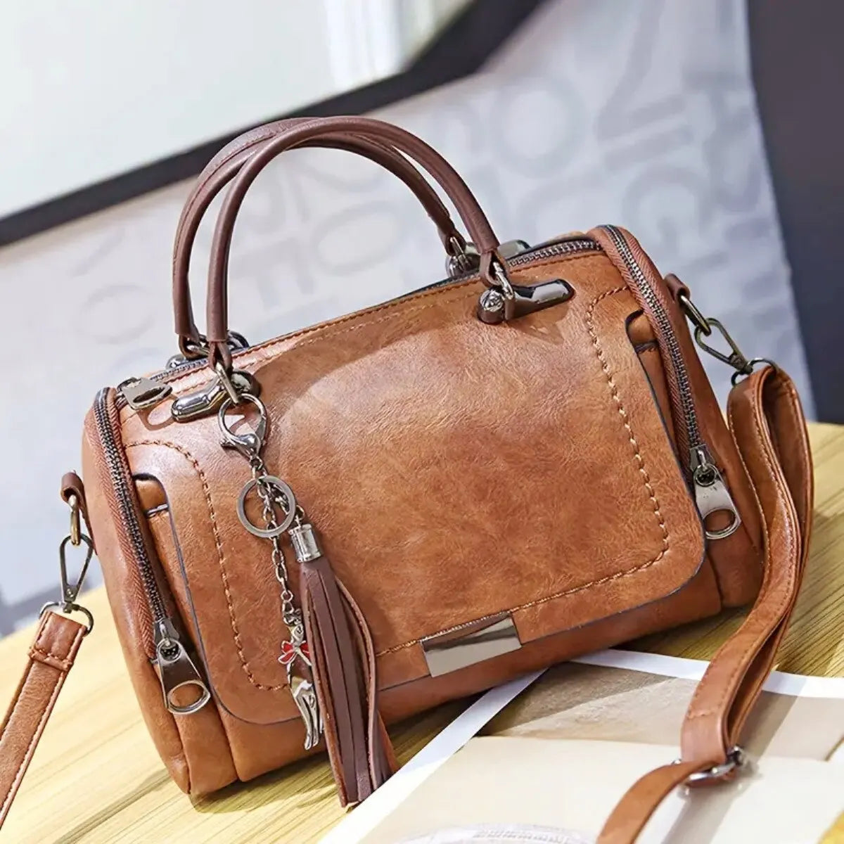 STELLA | Leather Shoulder Bag